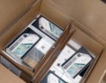 /album/samsung-apple/iphone-4s-im-grossen-karton-weiss-fur-verkauf-febr-2013-jpg/